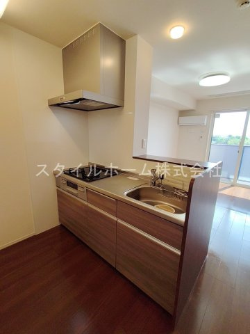 ヴィルヌーブ野路のキッチン|別部屋写真です。