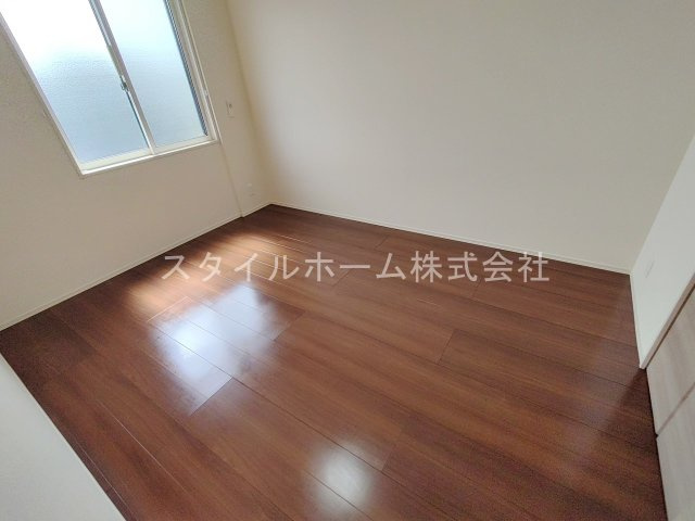 ヴィルヌーブ野路のその他|別部屋写真です。