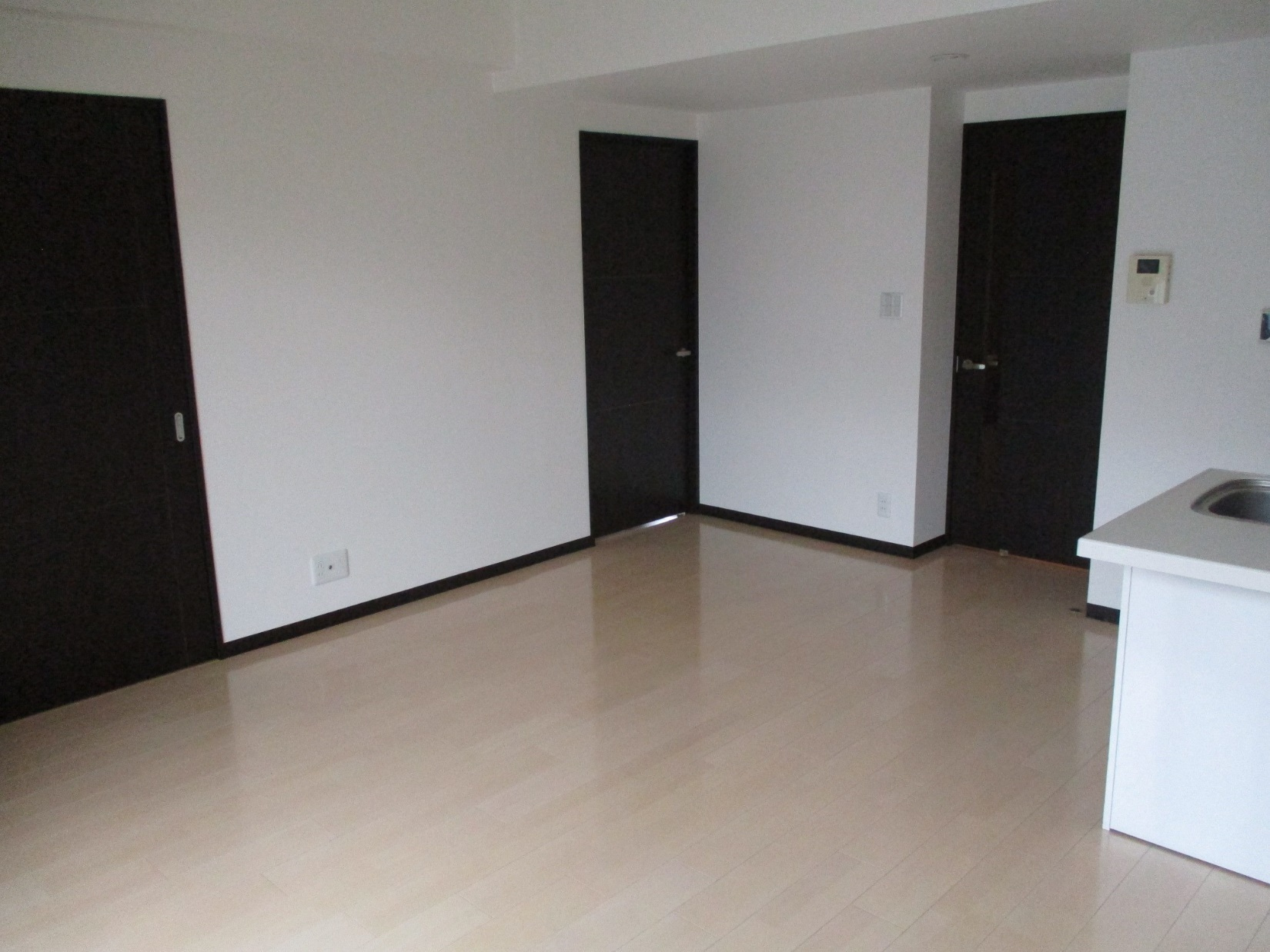 ユング城山の居間・リビング