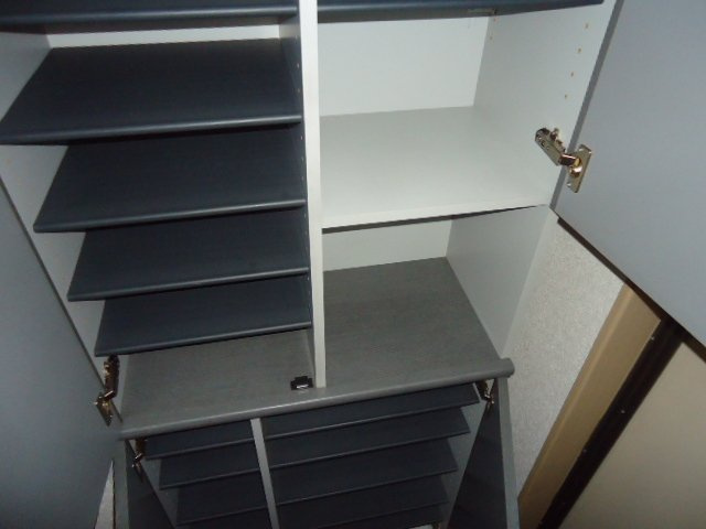 ＭＦ辻ヶ鼻の収納|下駄箱