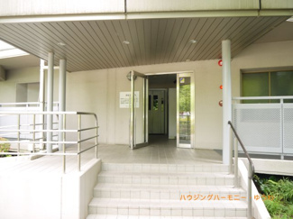 【エントランス】