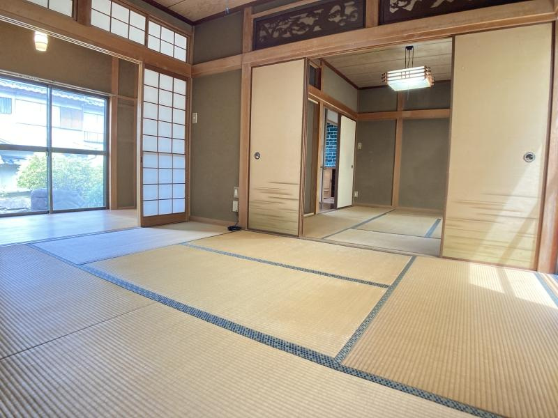 南星台３丁目　中古一戸建ての子供部屋|和室６帖
■物件内覧・資金計画相談・住宅ローン相談、リフォーム相談、お問合せ受付中■
※当日・翌日のご内覧、ご相談はお電話でのお問合せがスムーズです！