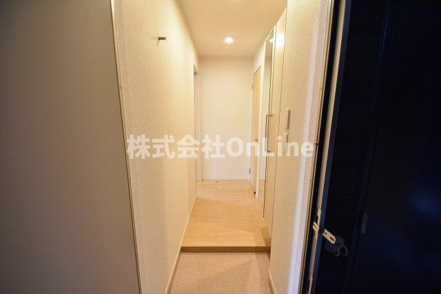 オベルジーヌの玄関