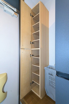 【玄関】 | ウィステリア貝塚 | 別号室の写真になります。現況優先。