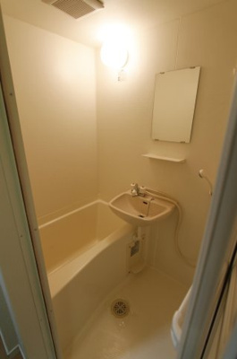 【洗面所】 | メープルハイツ21 | 別号室の写真になります。現況優先。