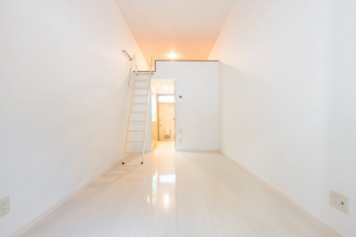 【居間・リビング】 | ニューパレス24 | 別号室の写真になります。現況優先。