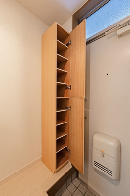 【玄関】 | ニューパレス24 | 別号室の写真になります。現況優先。