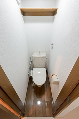 【トイレ】 | ニューパレス24 | 別号室の写真になります。現況優先。