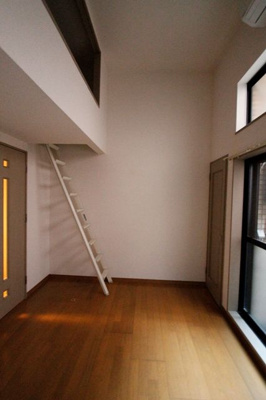 【居間・リビング】 | コーポひまわり | 別号室の写真になります。現況優先。