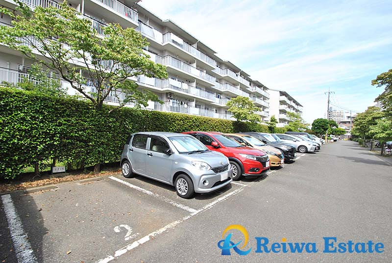 サニータウン茅ヶ崎　10号棟の駐車場