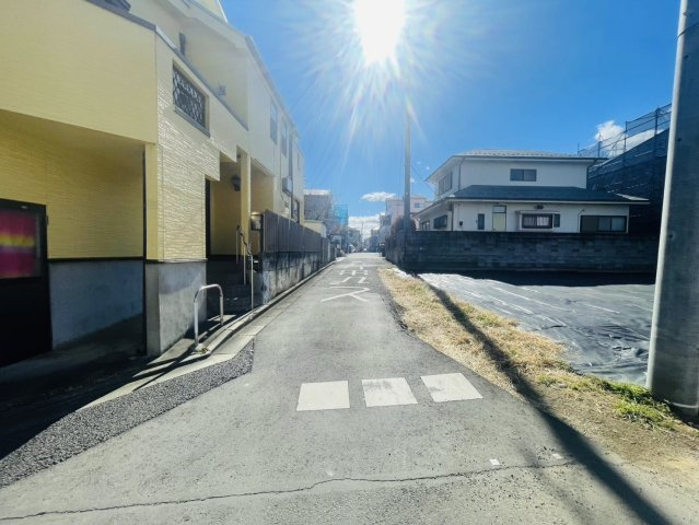 敷地面積５０坪～　売地　川越市むさし野南の前面道路含む現地写真|角地！北側4.0～4.2ｍ公道、
東側4.0ｍ（建築基準法外道路）