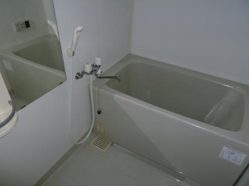 ＣＡＬＭ　ＨＡＲＡの浴室