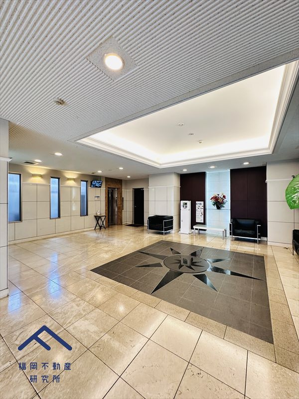 パルテノン筑紫ステーションタワーのエントランス