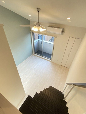 【バルコニー】 | ソールリオン | 別号室の写真になります。現況優先。