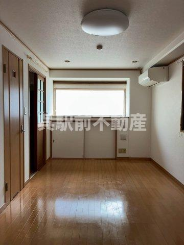 パルハイツ呉中央の居間・リビング