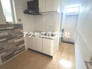 【玄関】 | ※同建物別室、参考写真