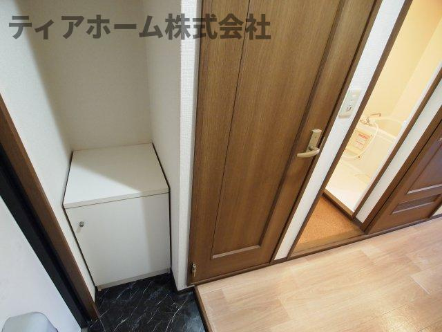 大和高田市日之出町の賃貸マンションの内装