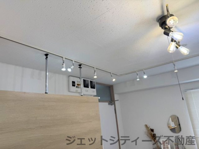  | コーシンビル