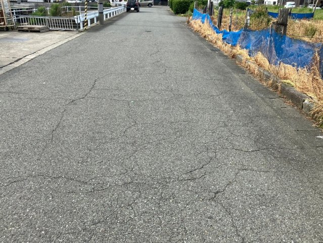 あわら市大溝1丁目　土地の前面道路含む現地写真
