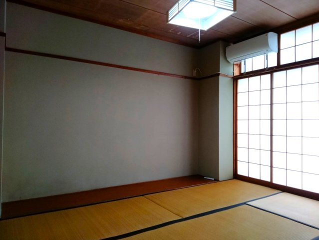 プレジール大宮の和室