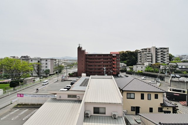 ロイヤルマンション荒江の展望