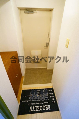 【玄関】 | ミニヨンハウス勧修