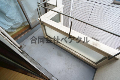 【バルコニー】 | ミニヨンハウス勧修