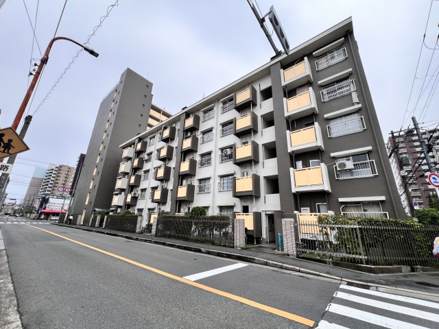 高倉第一コーポB棟の外観