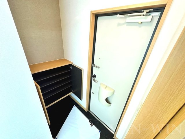 アストゥペンダの玄関