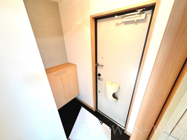 アストゥペンダの玄関