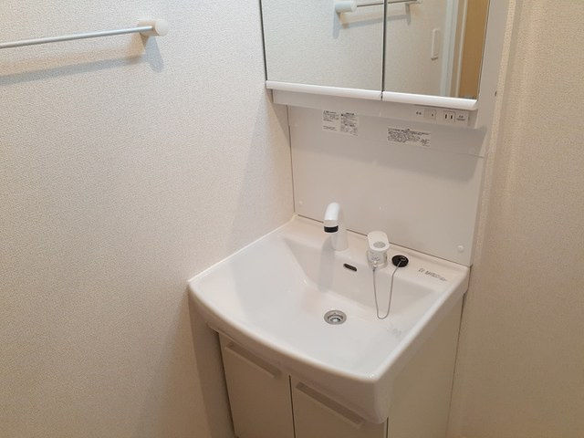 モレーンの独立洗面台|洗面所