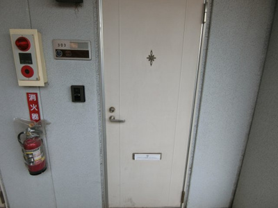 【玄関】 | メゾンカタキリ