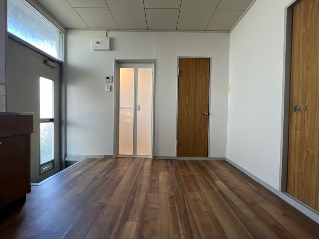 サンビレッヂ東辻井の居間・リビング