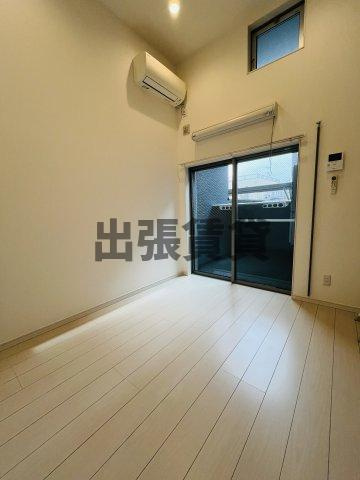 仲介手数料0円！ブルースカイの居間・リビング