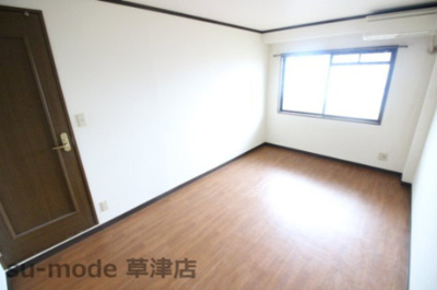 【洋室】 | メゾン光風 | 落ち着いた色調の洋室です