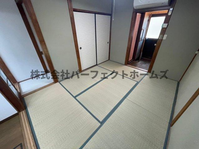 堀溝3丁目戸建　賃貸の和室|来客時にも便利な和室付き