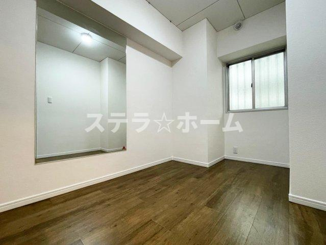 茨木グランドハイツの洋室|コンパクトで使いやすい洋室です