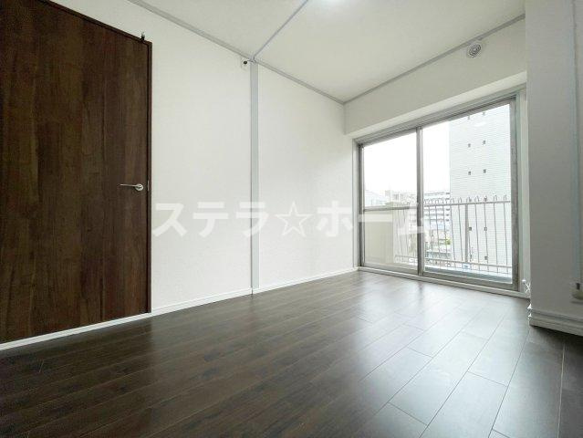 茨木グランドハイツの洋室|使い勝手のいい洋室です