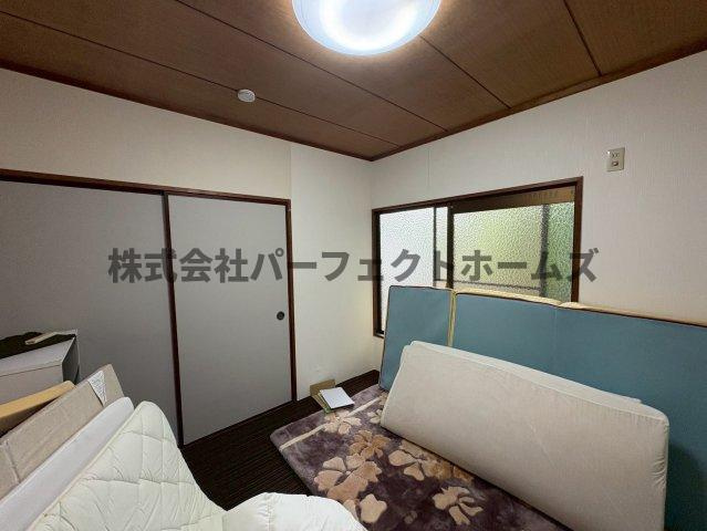翠香園町戸建　賃貸の洋室|コンパクトで使いやすい洋室です