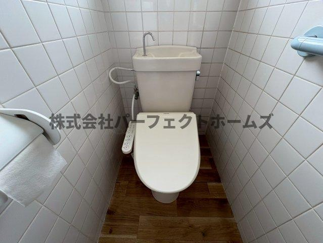 翠香園町戸建　賃貸のトイレ|清潔感のあるトイレです