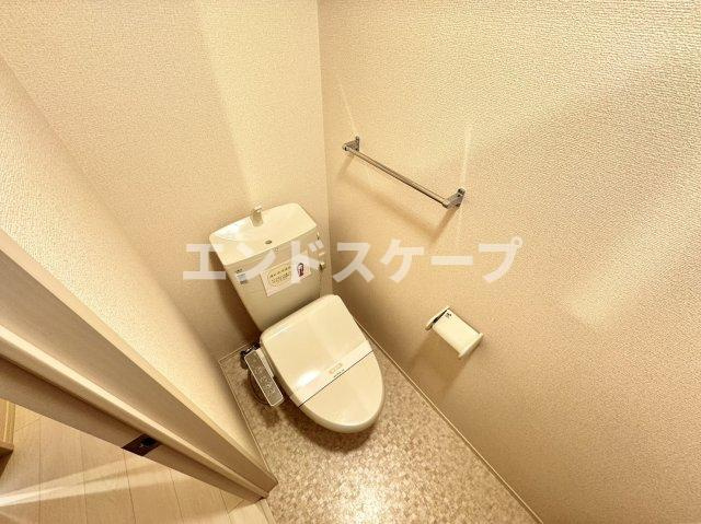 グラッツェのトイレ|高崎、前橋エリアのお部屋探しはエンドスケープまで！お客様の理想お聞かせ下さい♪