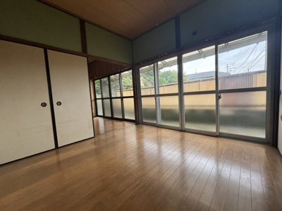 【居間・リビング】 | 御井町青木貸家