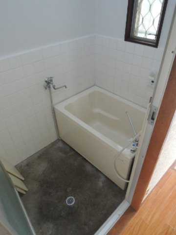 カツザワコーポBの浴室|【カツザワコーポB】