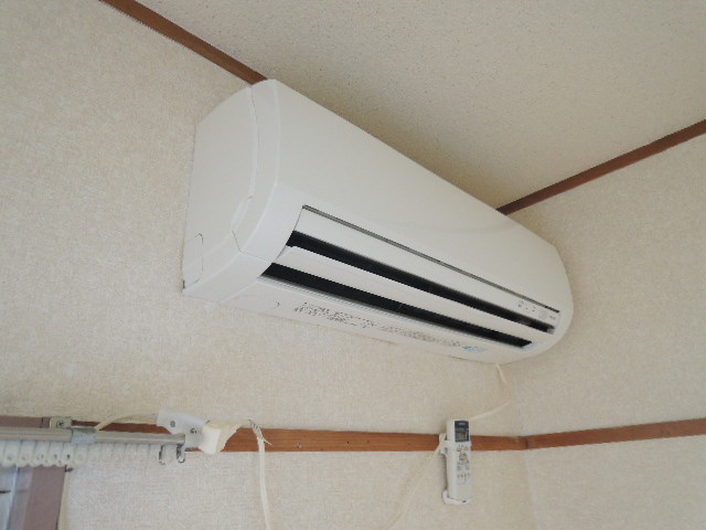 カツザワコーポBの設備|エアコン完備【カツザワコーポB】