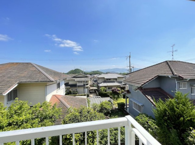 【展望】 | 猪名川町伏見台　リフォーム済中古戸建 | 周辺に高層物が無い為、見晴らしはとても素晴らしいです☆