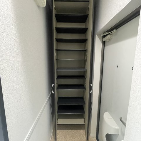デリス・メゾンⅥの収納|たっぷりとした収納スペースです