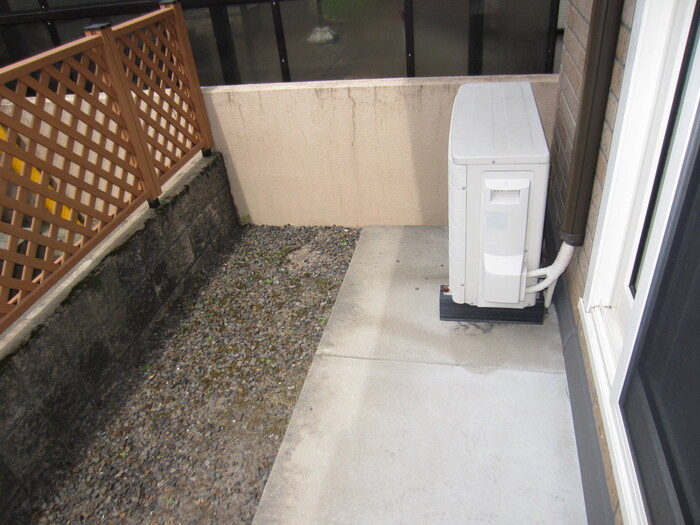 グランシャリオⅠ番館の庭|101 専用庭