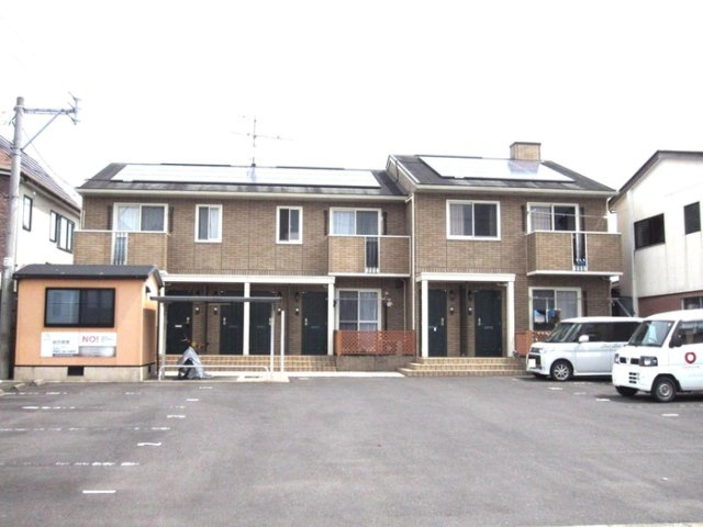 グランシャリオⅠ番館