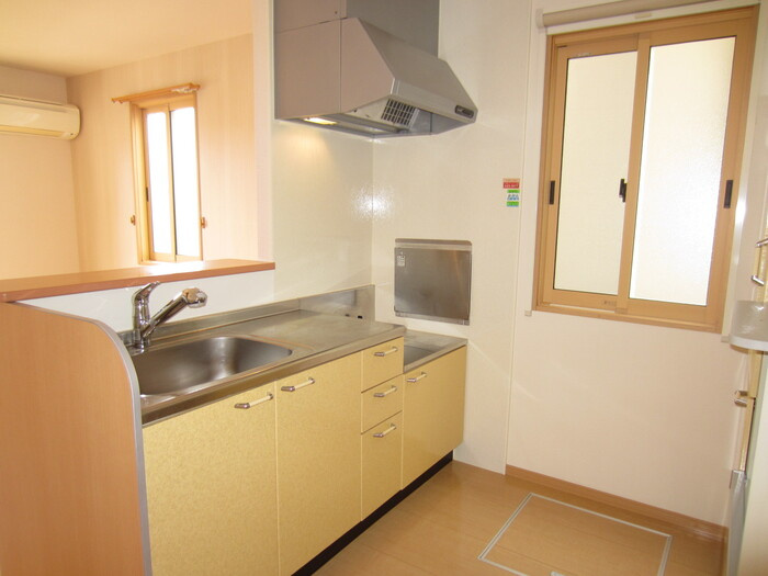 グランシャリオⅠ番館のキッチン|101 対面キッチン