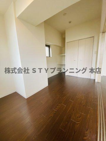 仲介手数料0円！サンエスケーイワタ丸の内の洋室